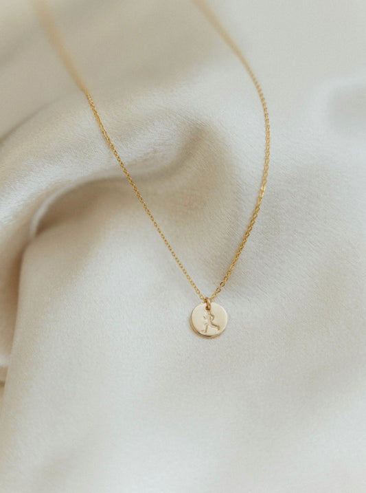 The Runner Disc Necklace